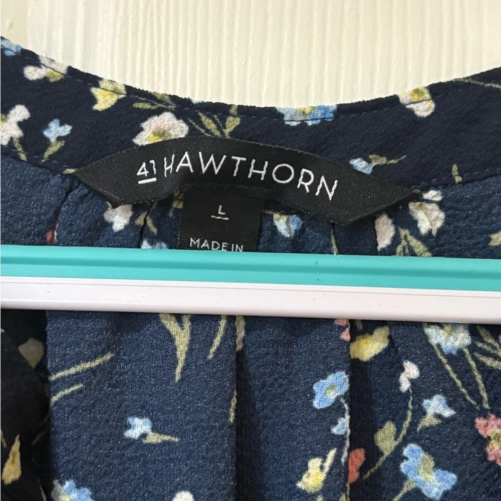 41 Hawthorn Midnight Floral Sleeveless Top in Navy - Picture 2 of 6